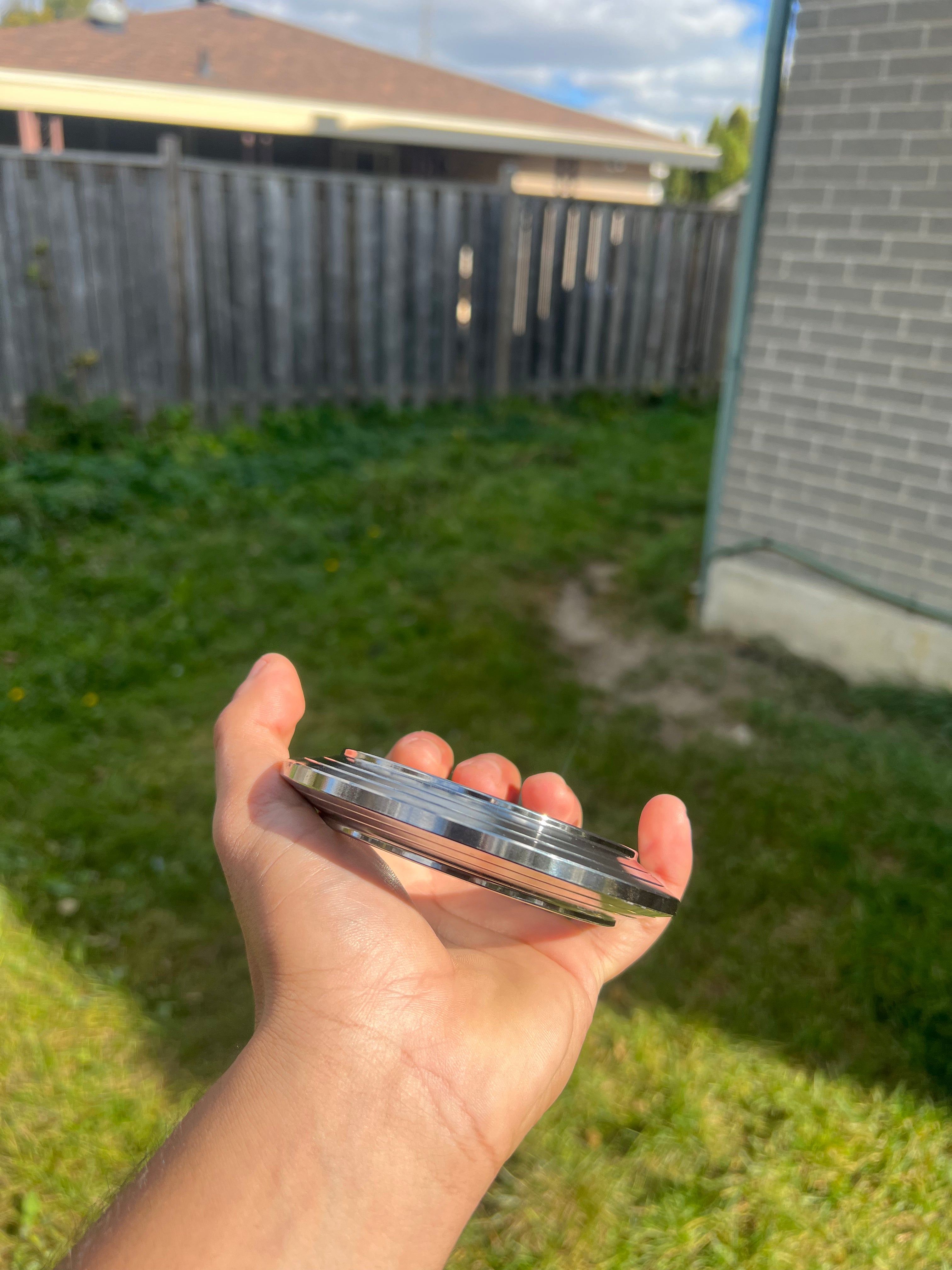 The Flying Saucer Kara